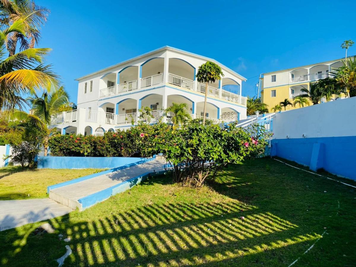 Easy Corner Villas Sandy Ground Village Exterior photo