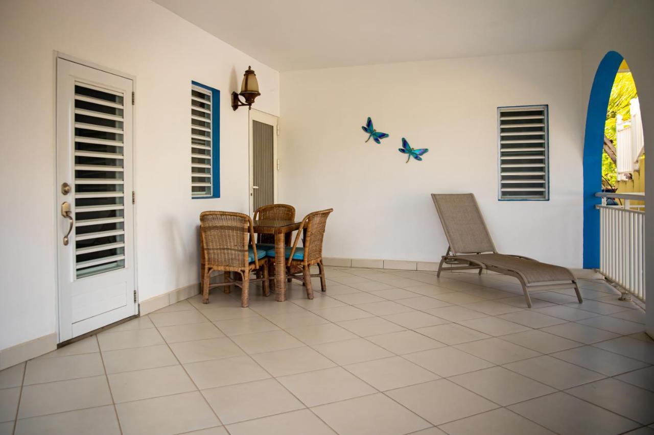Easy Corner Villas Sandy Ground Village Exterior photo